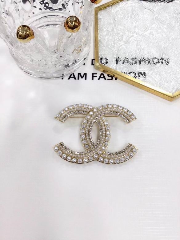 Chanel Brooch 303